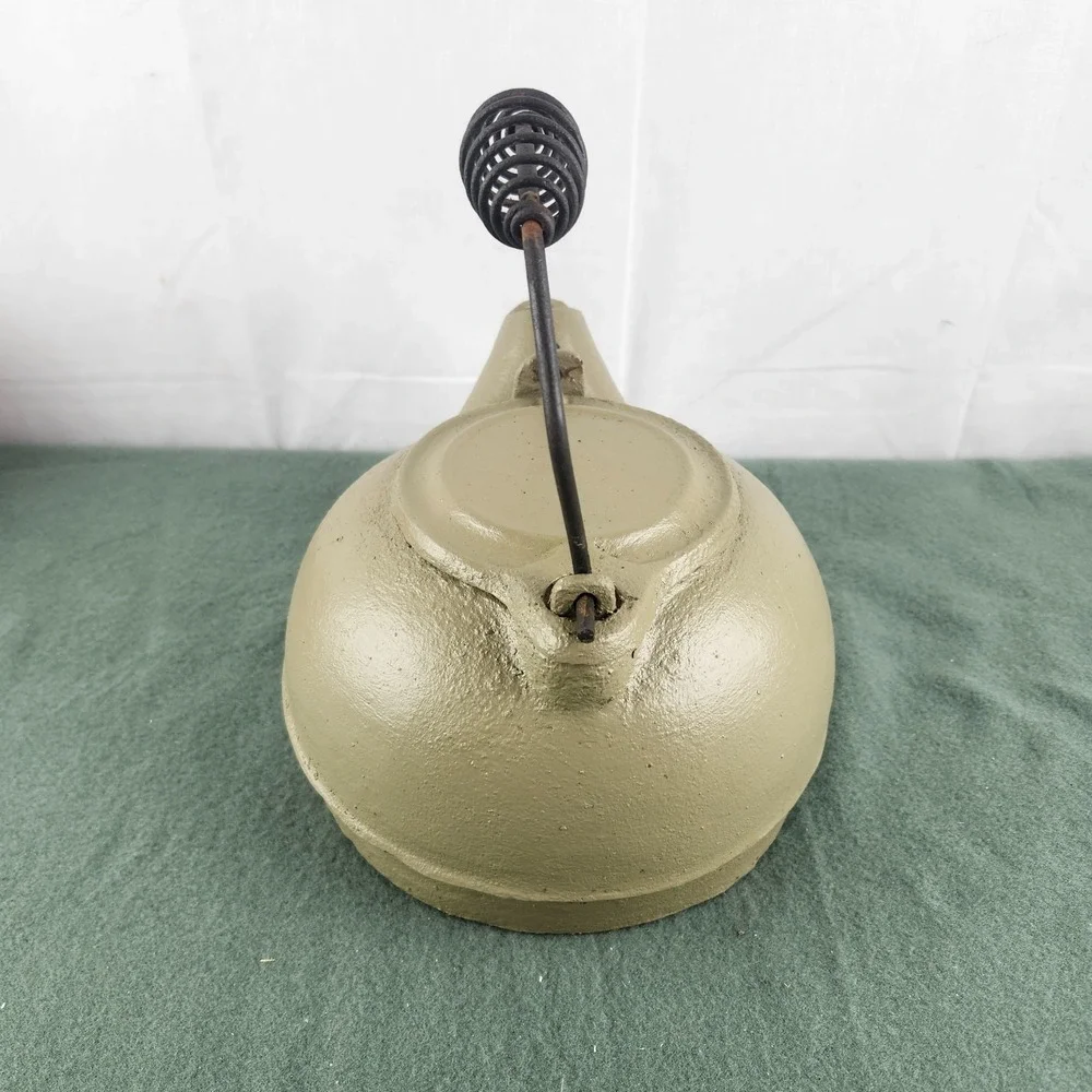 Vintage Wood Stove Steamer 3 Quart Cast Iron Humidifier‎ Kettle Painted Display